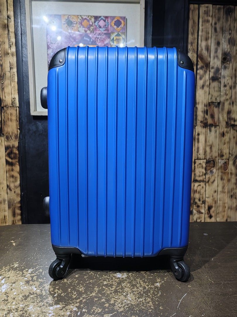 Luggage JAPAN Medium Maleta TSA SECURITY / 1 x KEY on Carousell
