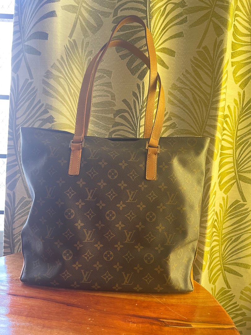 LV Bag on Carousell