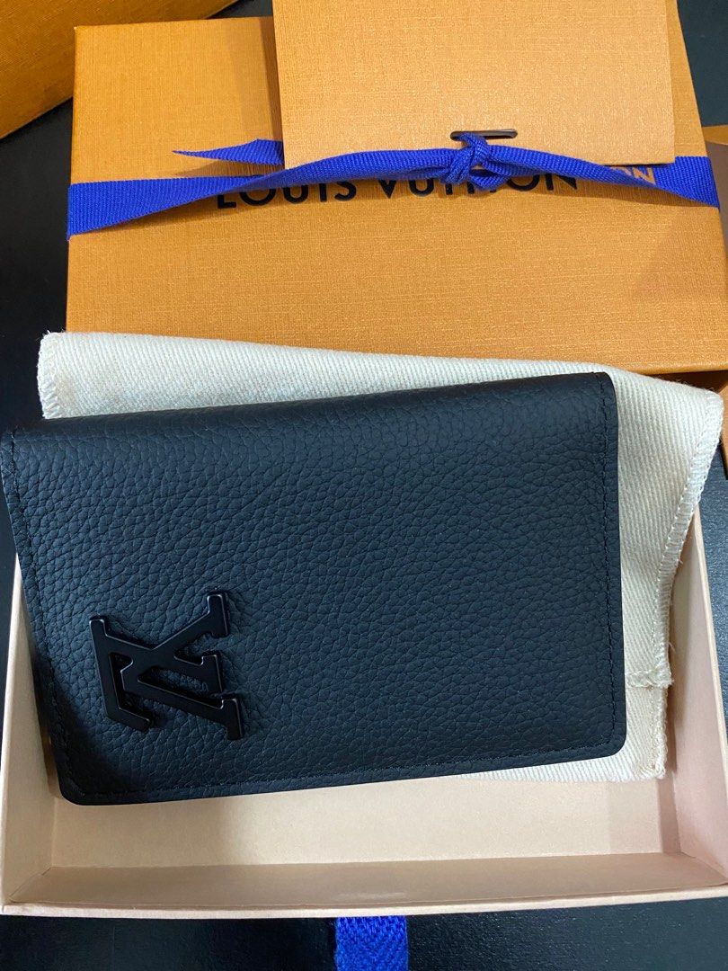 O de poche louis vuitton new arrivals