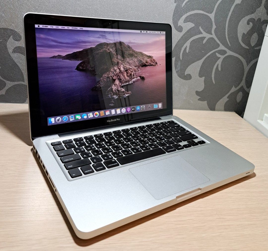 MacBook Pro i5 8G 240G SSD, 電腦及科技產品, 桌上電腦或筆記型電腦在