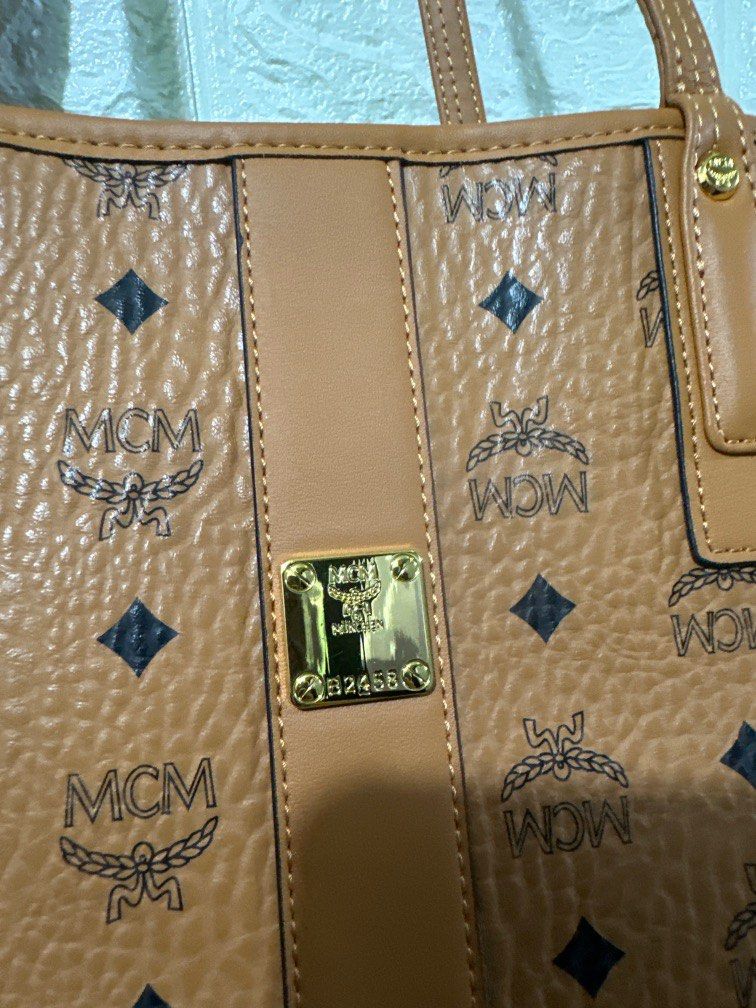 Mcm tote 2025 sale