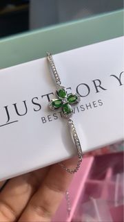 (Category: ) located in . Submitted by mzk.jewellery (Listing ID 1249857270, Image 1). Description: .