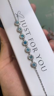 (Category: ) located in . Submitted by mzk.jewellery (Listing ID 1249857753, Image 1). Description: .