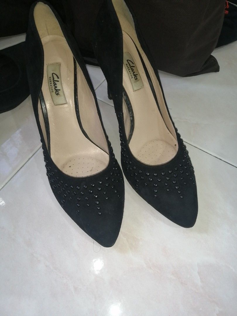 Clarks top comfort heels