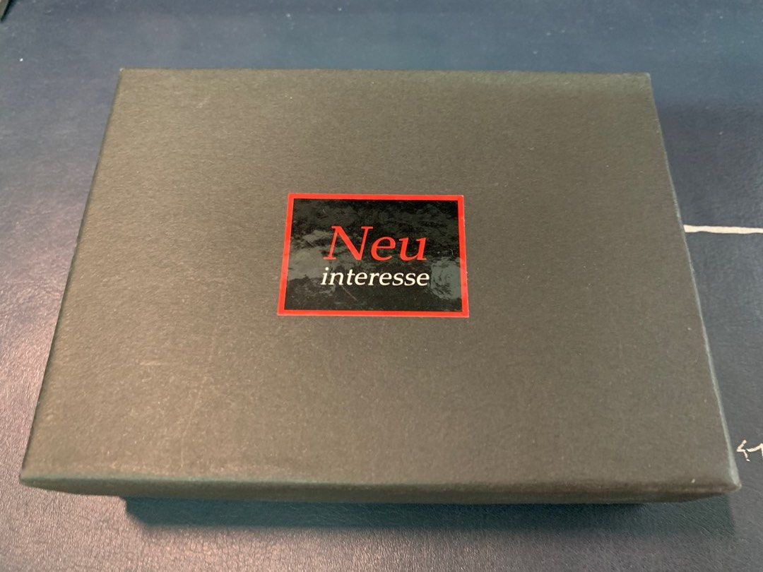 Neu Interesse 日本牌子卡同鎖時包, 男裝, 手錶及配件, 銀包、卡片套