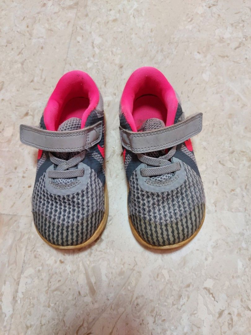 childrens nike shoes cheap
