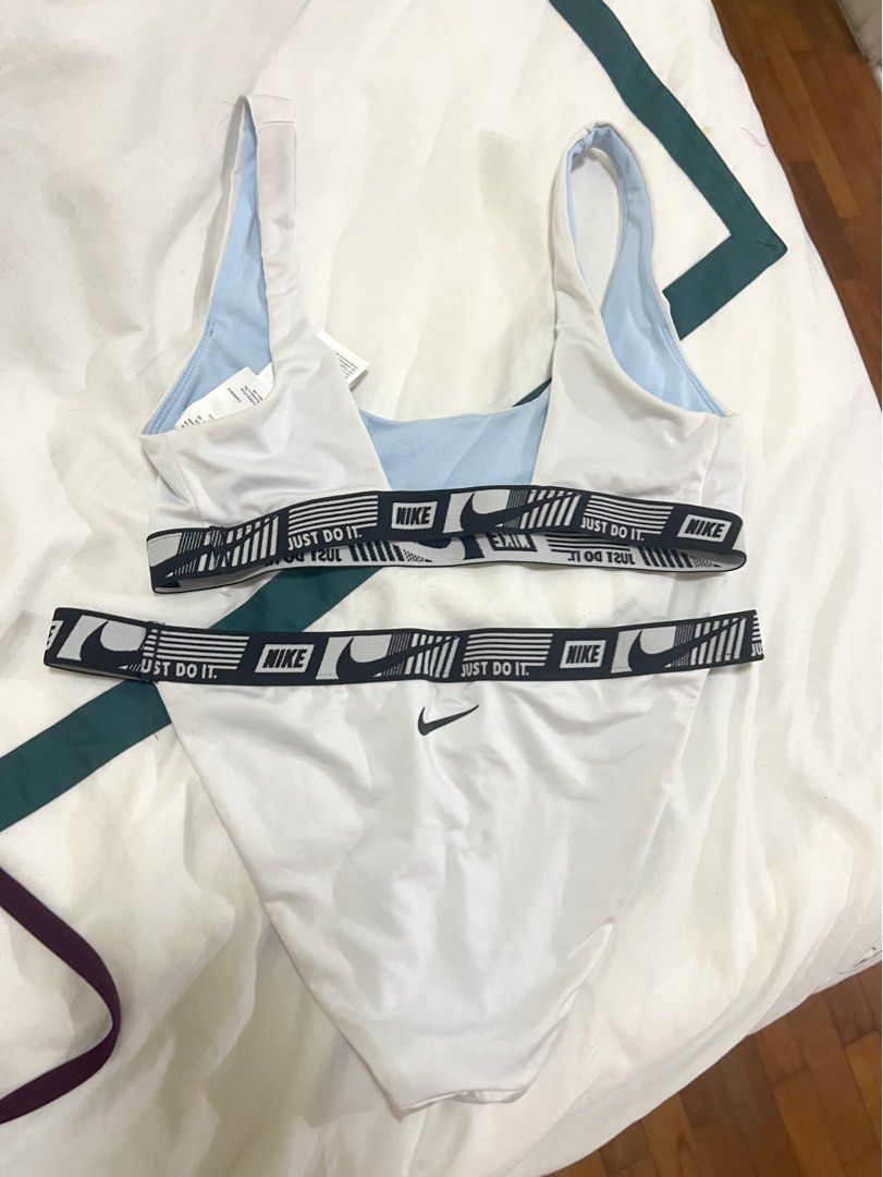 Nike store 2pc swimsuit