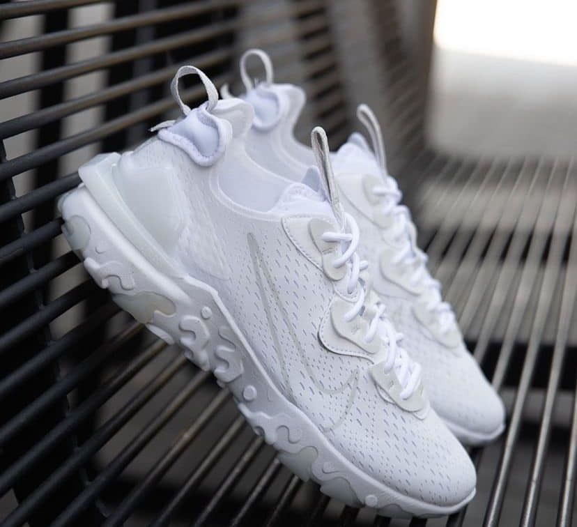 Nike react white mens hotsell