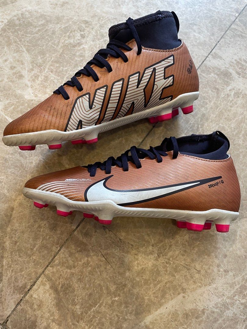 size 15 nike soccer shoes