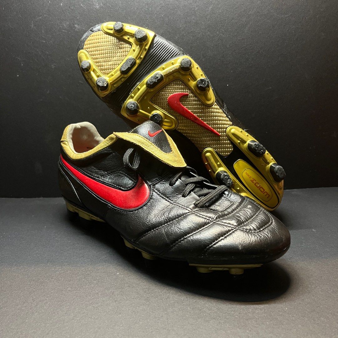 Nike tiempo gold and black shop