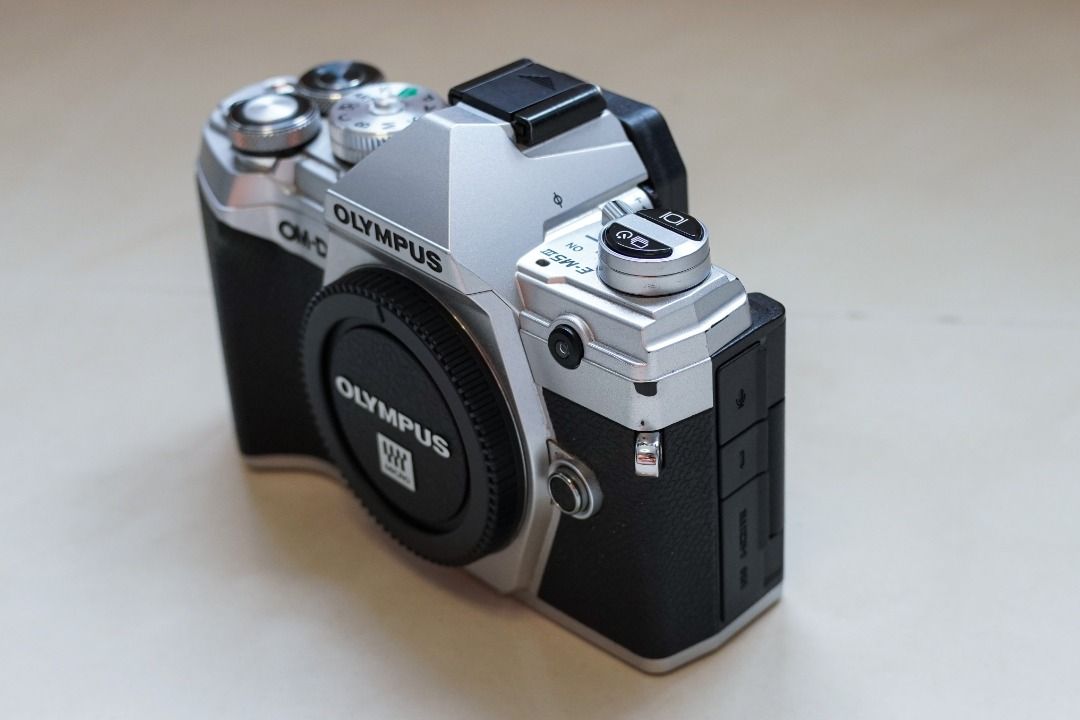 olympus omd em3