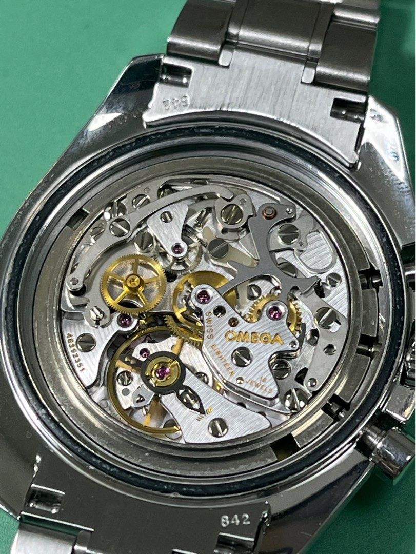 Omega speedmaster 1861 online movement