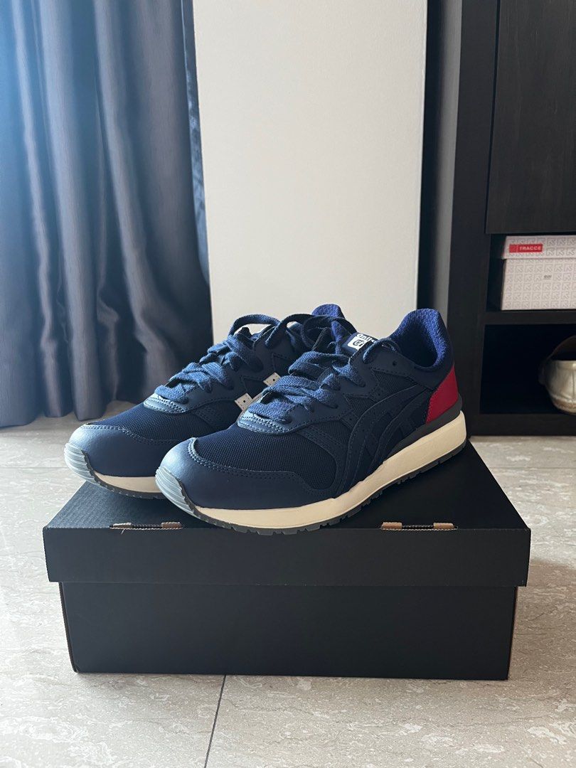 Onitsuka Tiger, Tiger Ally, Peacoat Colourway (Category: Sneakers & Footwear) located in Singapore. Submitted by tengboonkeith (Listing ID 1249855176, Image 1). Description: 100% Authentic Reason for Sale: Shoe size is too big Open for Nego, but no lowballing please Comes with Shoe Box and extra laces Bought in Japan Comes with Receipt.