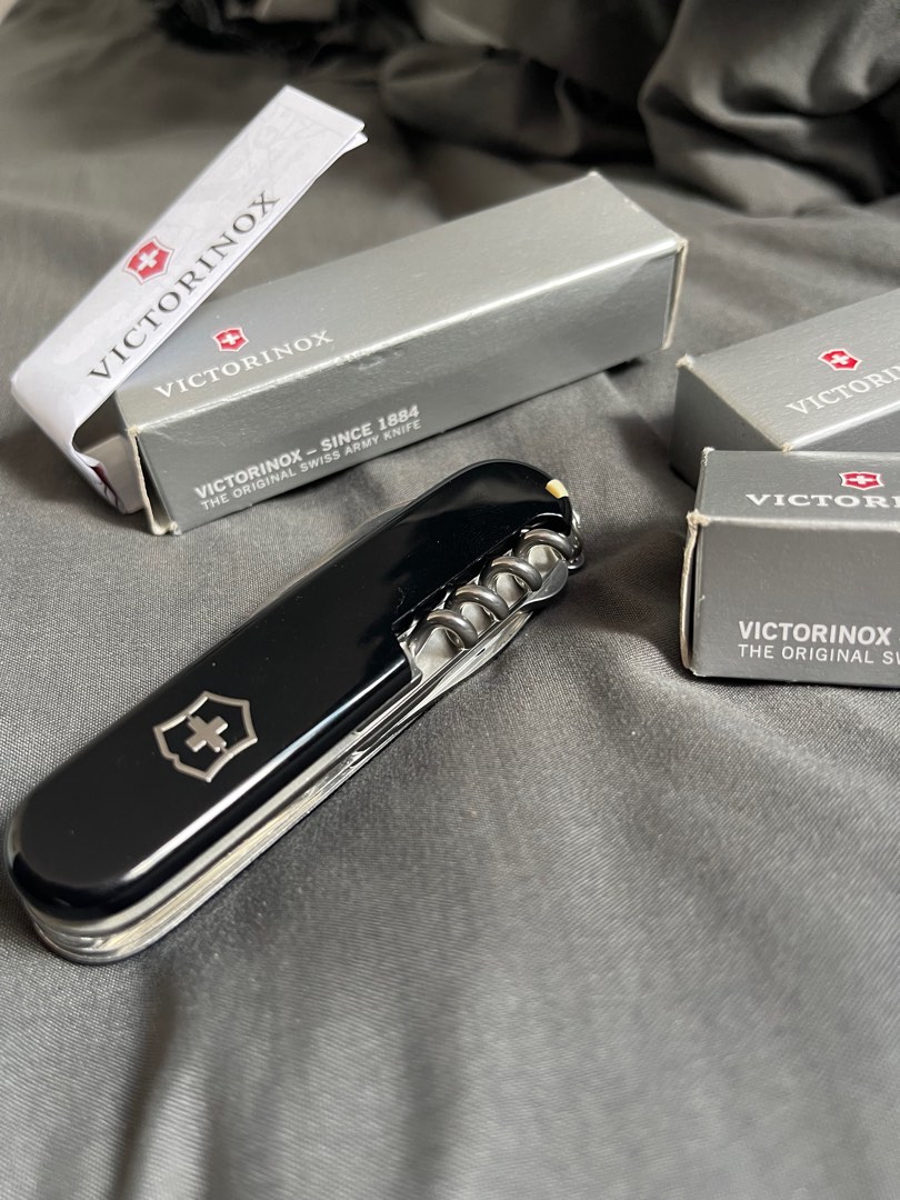 ORIGINAL SWISS ARMY KNIFE Victorinox 1884 Hobbies Toys