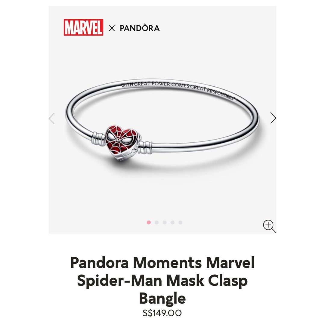 Pandora Moments Marvel Spider-Man Mask Clasp Bangle