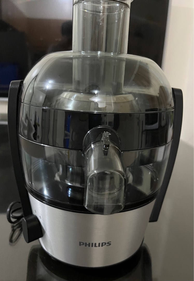 Philips Juicer on Carousell
