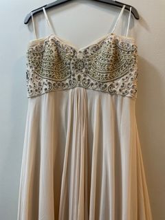 (Category: ) located in . Submitted by FinestFinds86 (Listing ID 1249822410, Image 1). Description: .