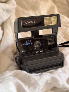 Polaroid Close Up— Working