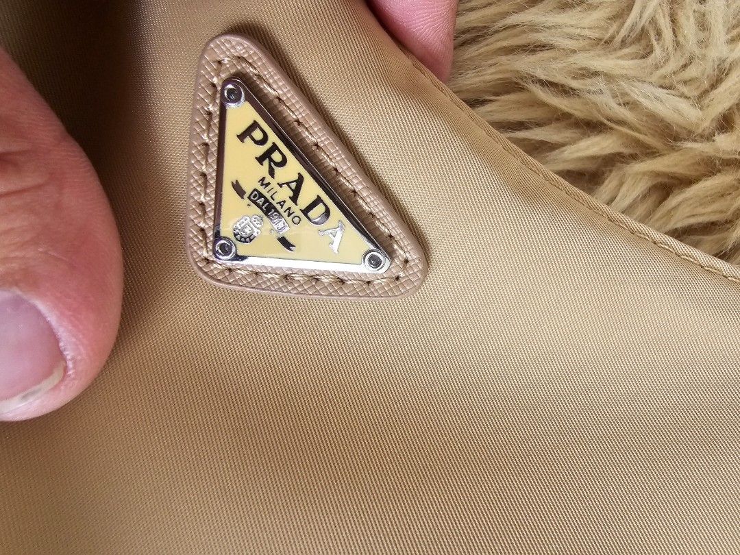 Prada re online edition tan