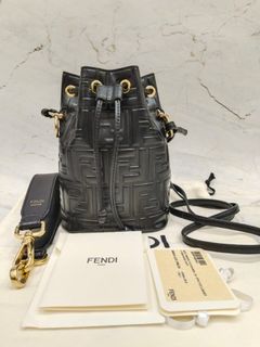 (Kategori: ) berada di . Dikirim oleh almirasam (ID iklan 1249843080, Gambar 1). Deskripsi: .