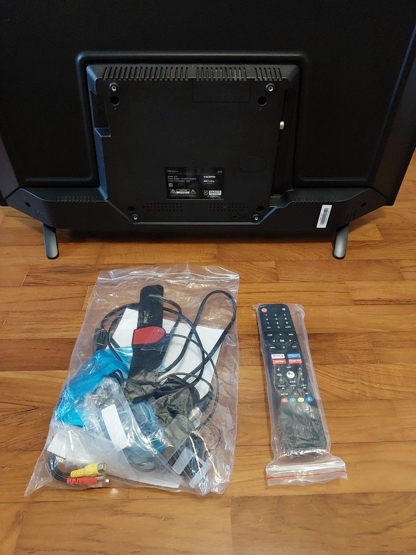 Prism+ 32 inch TV Q32, TV & Home Appliances, TV & Entertainment, TV on