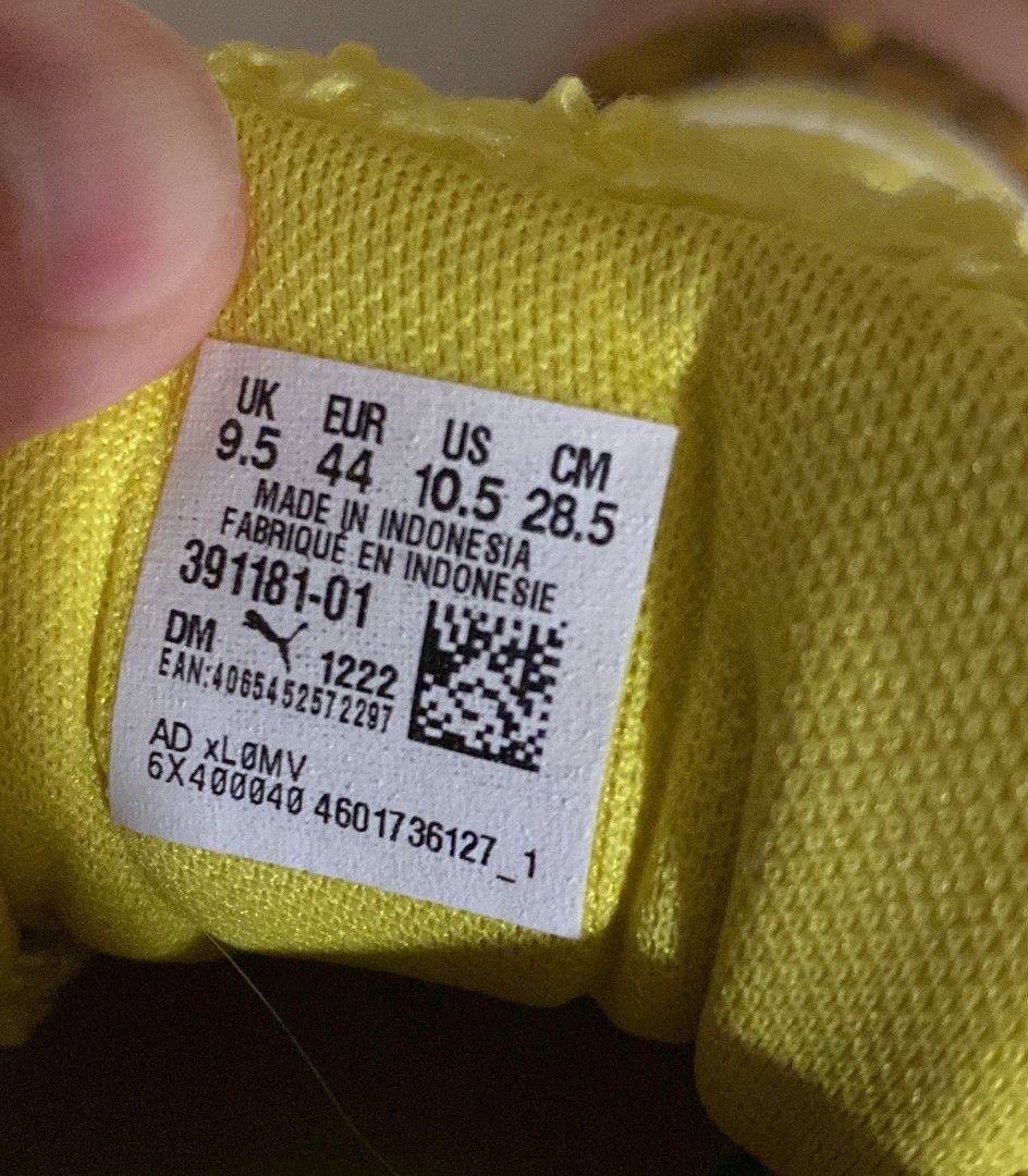 Puma x SpongeBob SquarePants Limited Edition sneaker basketball shoe Jordan  US10.5 UK9.5, Men's Fashion, Footwear, Sneakers on Carousell
