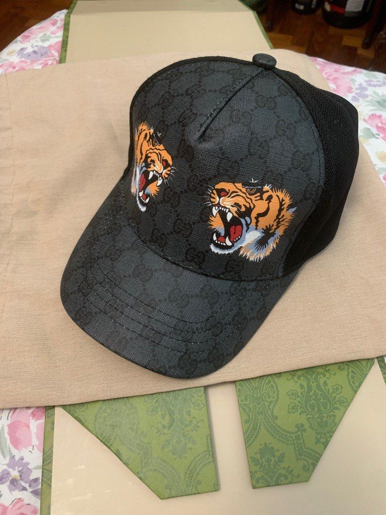 Gucci tiger top hat black