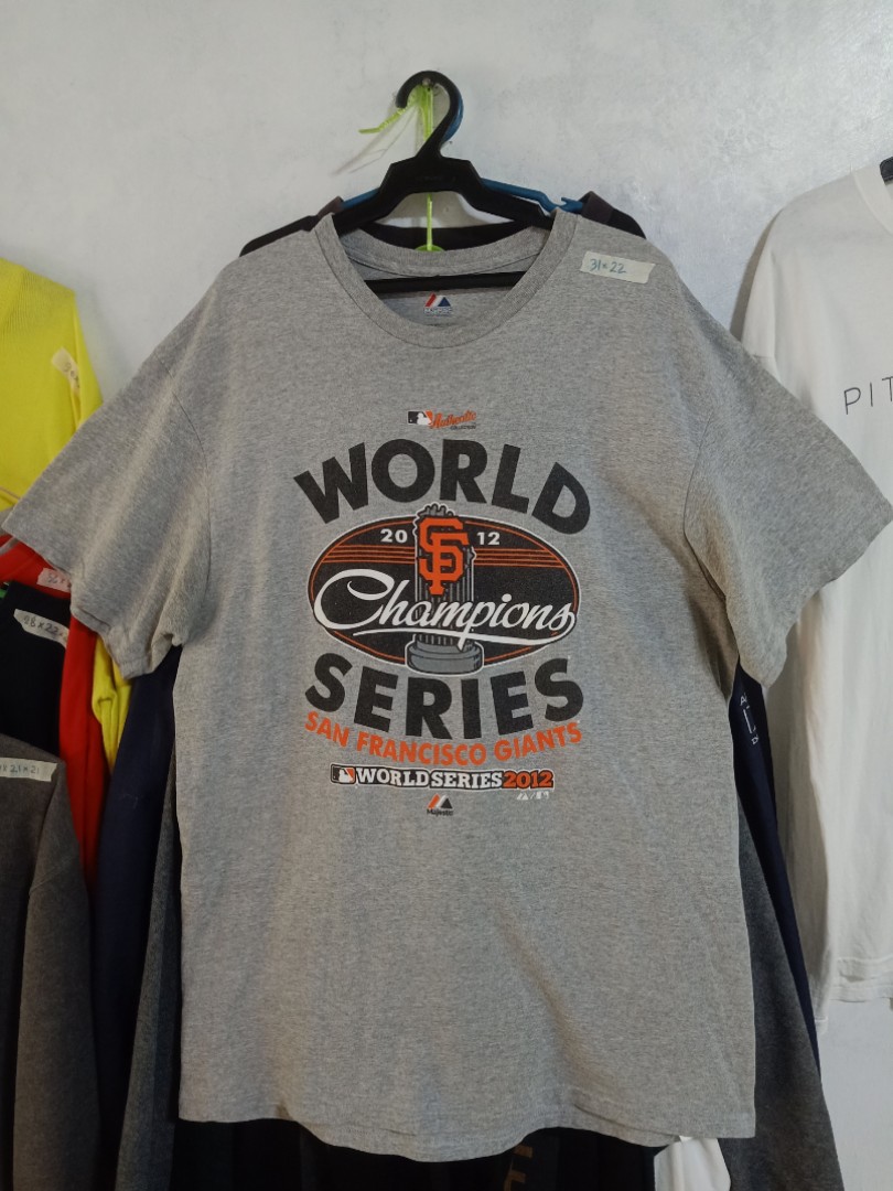 2012 SAN FRANCISCO GIANTS WORLD SERIES CHAMPIONS VINTAGE T-SHIRT SMALL