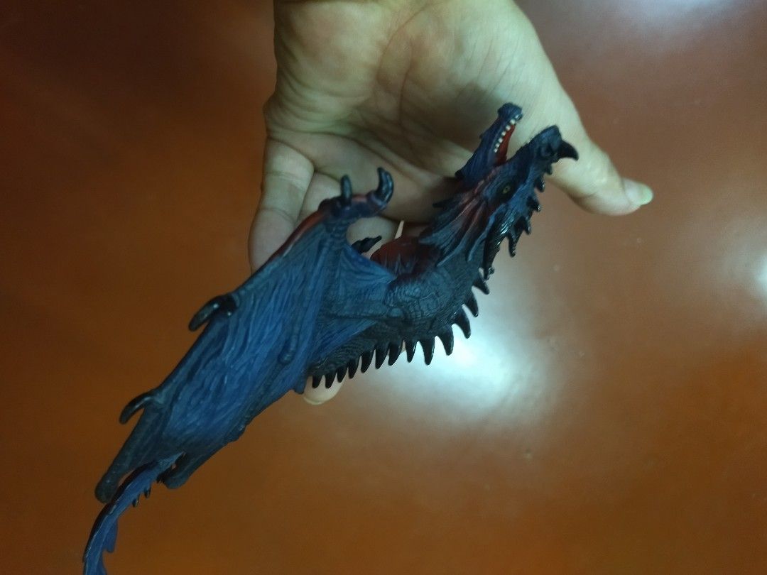 Schleich Eldorado Dragon (Night Hunter) Figure 70559, Hobbies & Toys