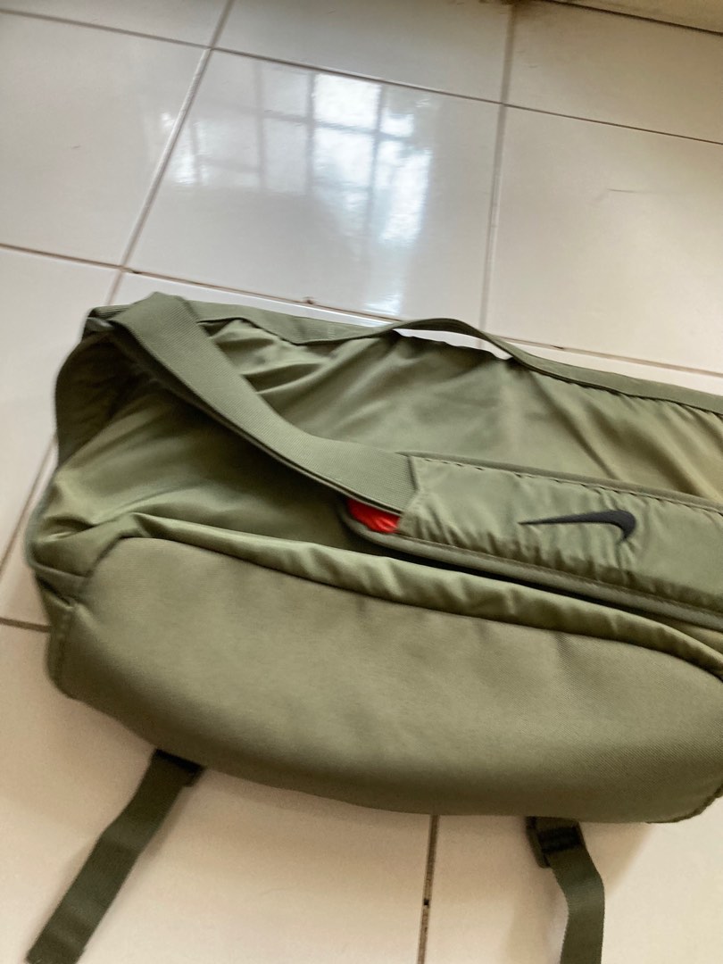 Sling messenger bag Nike original edisi piala dunia warna hijau, Fesyen