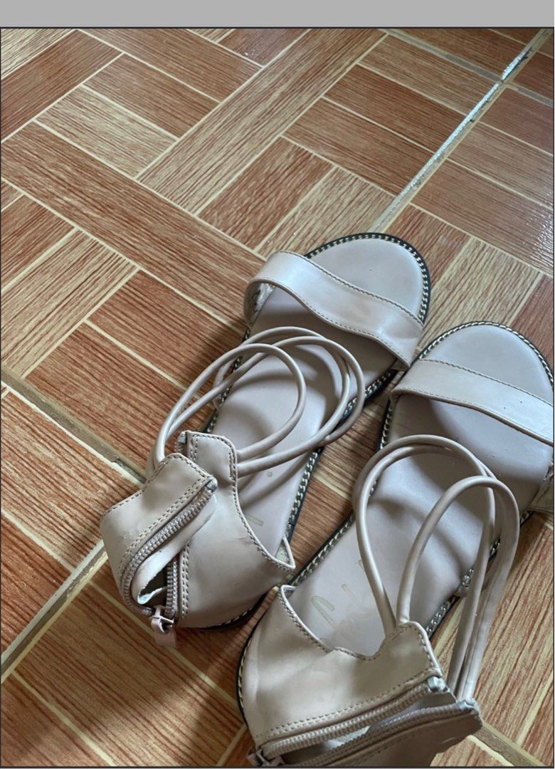 Fab sandals outlet