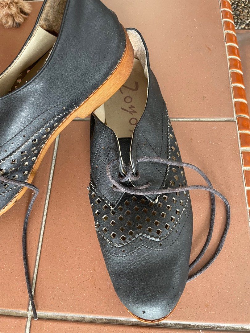 Matte black oxford top shoes