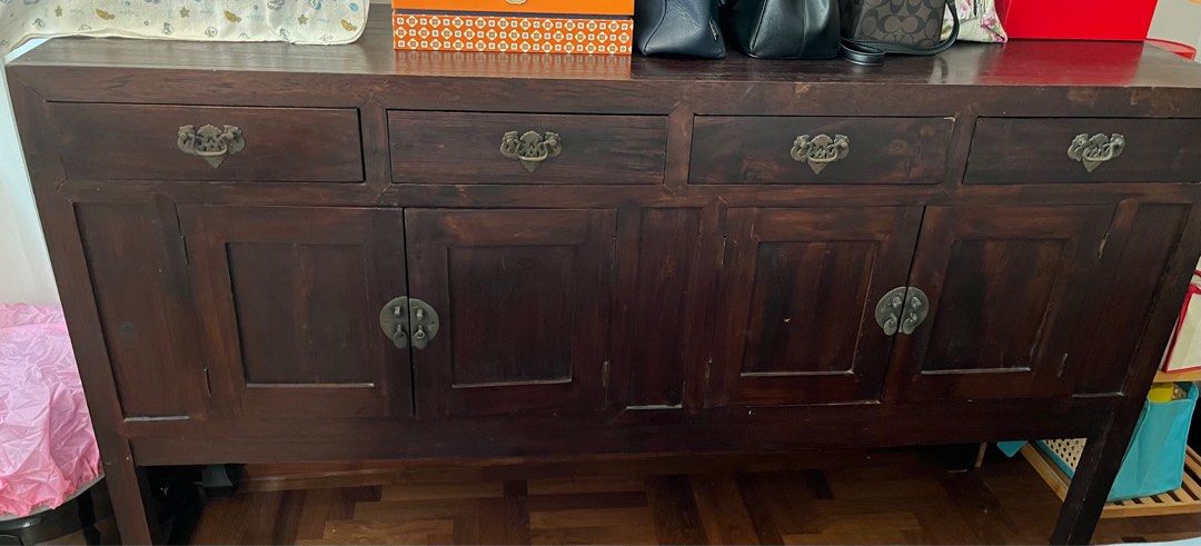 Solid wood TV console (Category: TV Consoles) located in Singapore. Submitted by 2017_jadeshop (Listing ID 1249903621, Image 1). Description: L : 150 cm x 39.5 cm x 90 cm .
