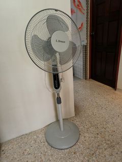 Standing Fan
