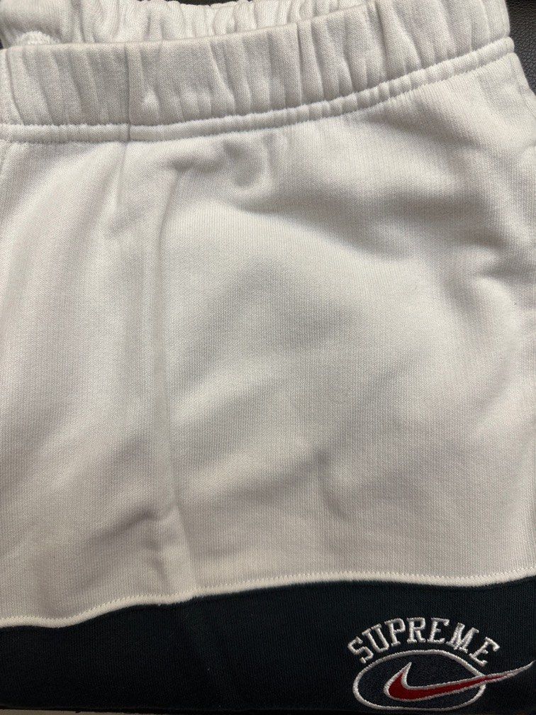 Supreme Nike Stripe Sweatpant Black, 男裝, 褲＆半截裙, 長褲- Carousell