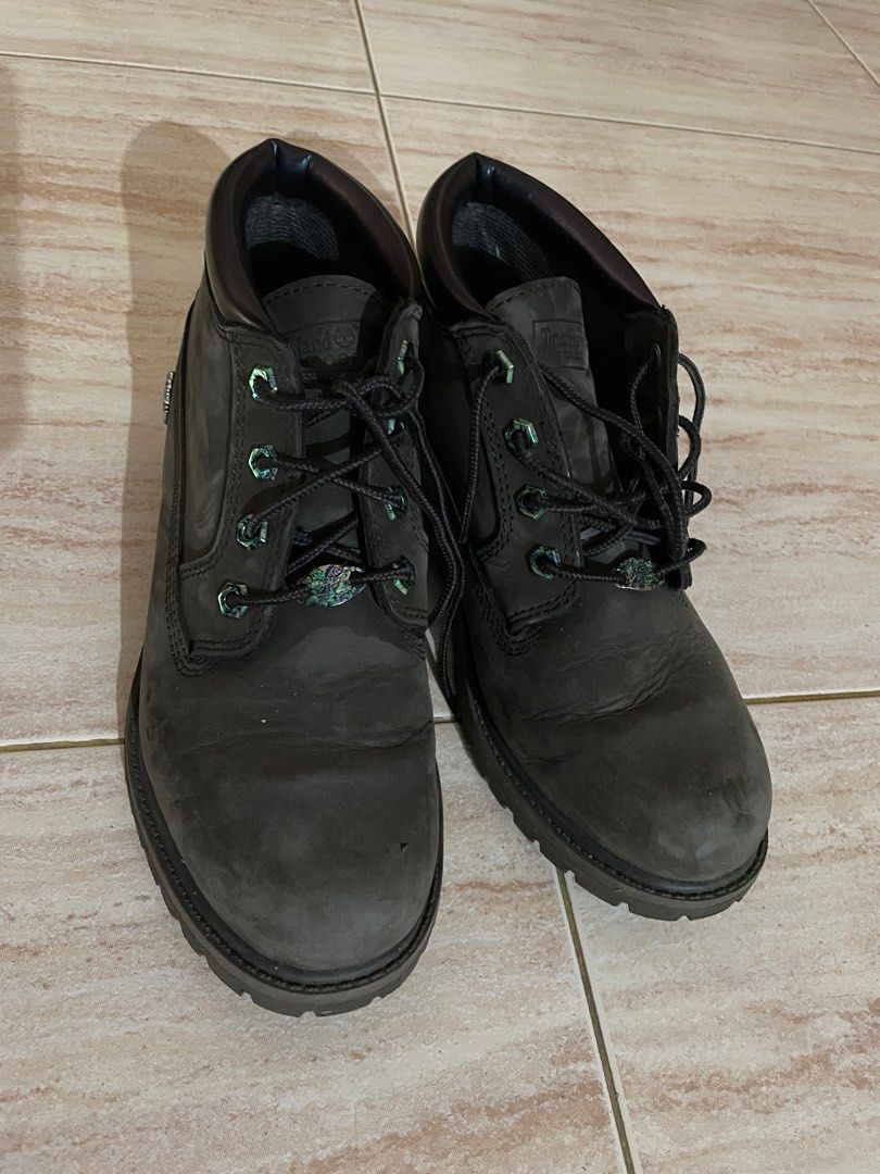 Womens khaki sales timberland boots