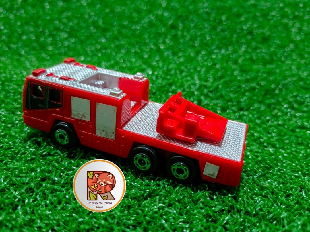 TOMY TOMICA FIRE TRUCK (Category: Vehicle & Diecast Models) located in Davao. Submitted by redpandacollections (Listing ID 1249928602, Image 2). Description: TOMY TOMICA FIRE TRUCK Authentic as is in the picture provided Size 9cm x 3cm x 3cm.