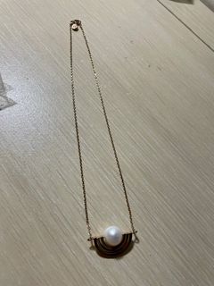 由 celine.78 (刊登 ID 1249864082，圖片 1) 提交，位於 的 (類別：)，說明：。