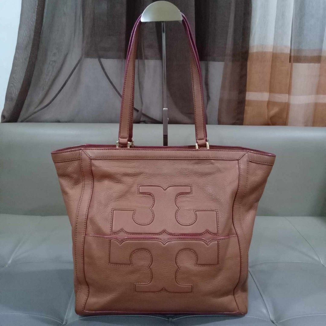 Original Tory Burch totes mini, Luxury, Bags & Wallets on Carousell