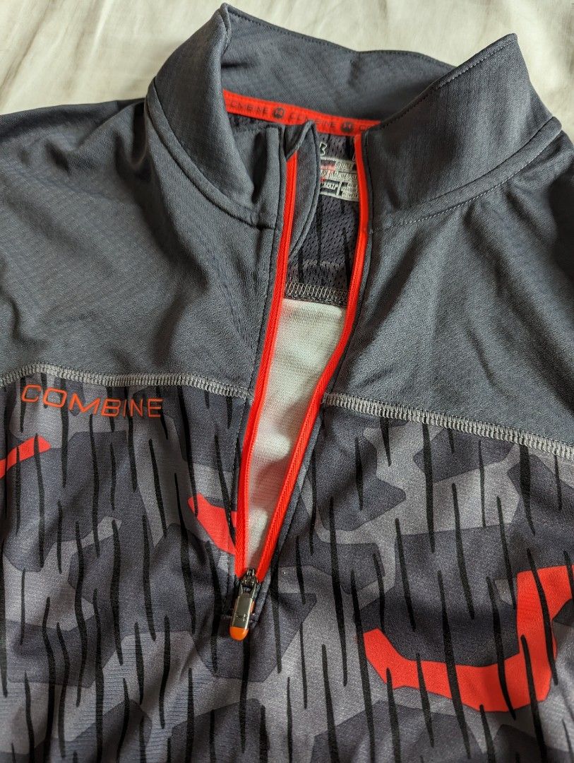 Under armour combine discount jacket