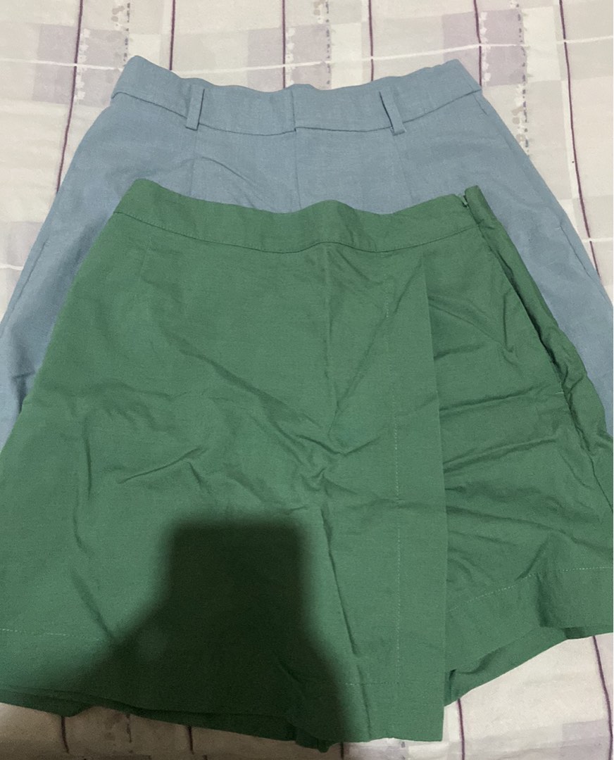 Uniqlo smart tucked shorts and skorts on Carousell