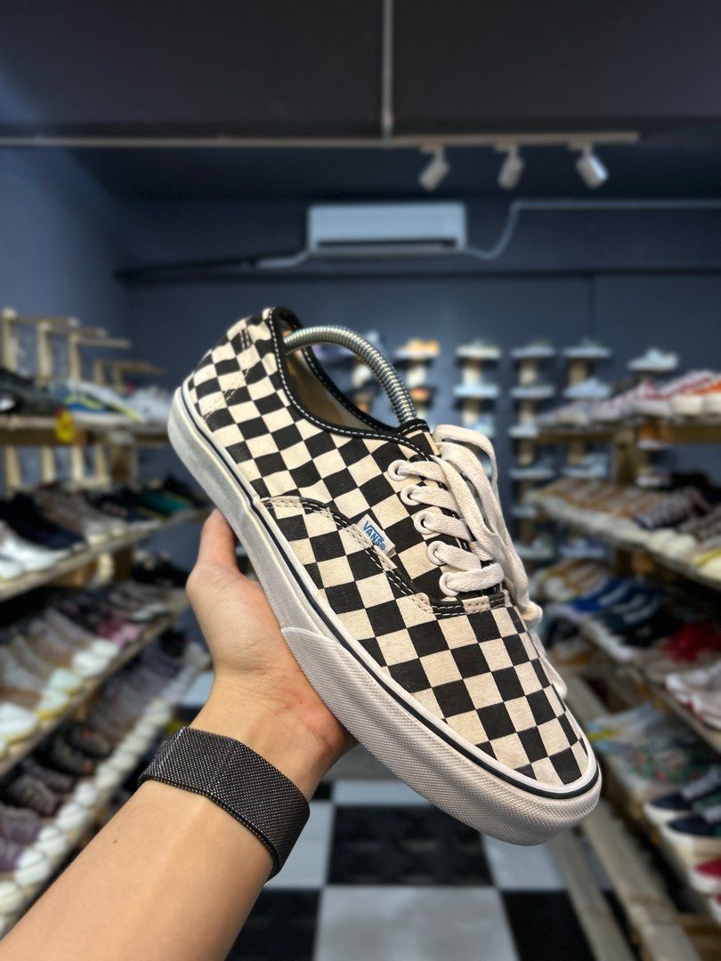 Vans authentic checkerboard on feet on sale
