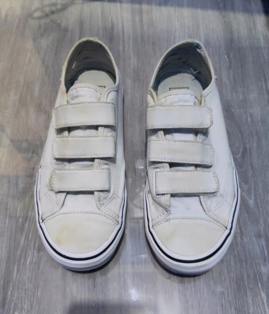 Vans Velcro Men s Fashion Footwear Sneakers on Carousell