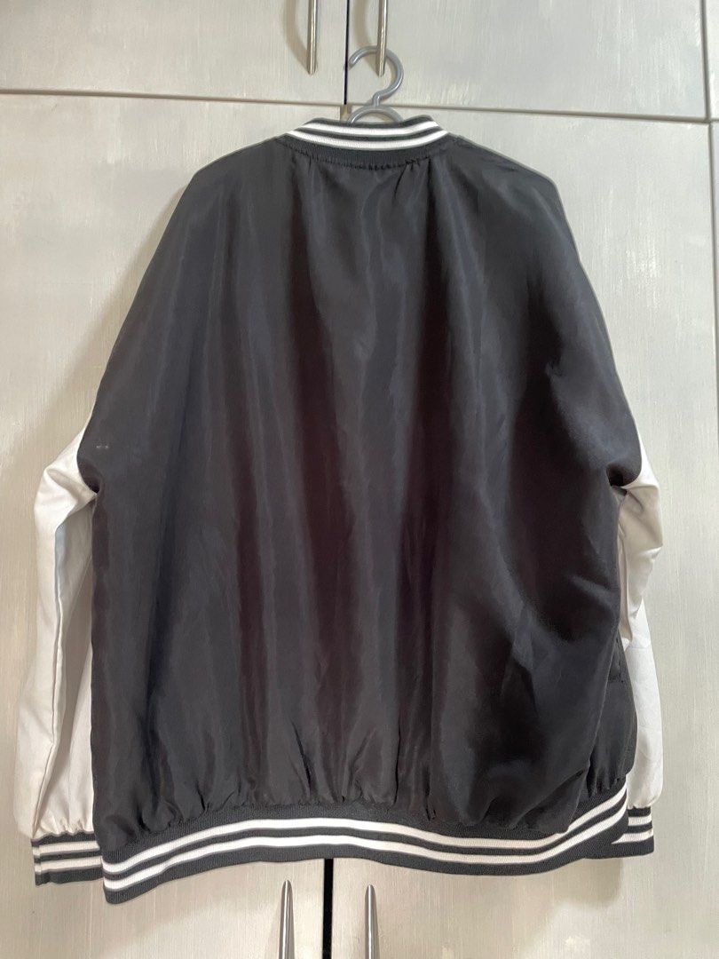 Varsity Jacket (Category: Coats, Jackets and Outerwear) located in Singapore. Submitted by bobbybobblob (Listing ID 1249903502, Image 2). Description: suitable for SG weather!!.