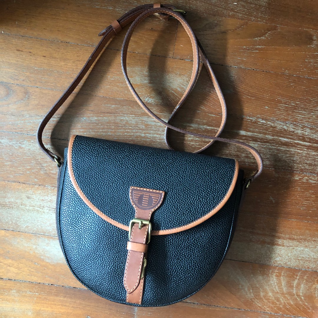 MULBERRY VINTAGE crossbody bag, Women's Fashion, Bags & Wallets, Cross-body  Bags on Carousell