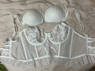 (Category: ) located in . Submitted by bellybooboo (Listing ID 1249907798, Image 1). Description: .