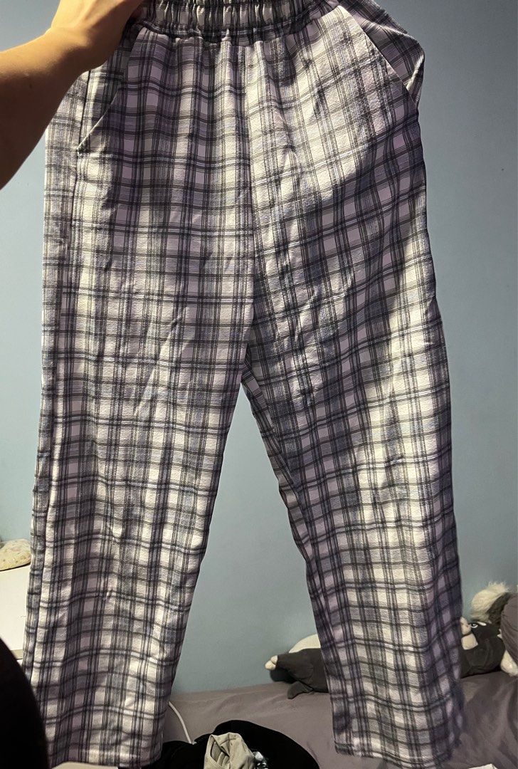 White sales plaid pants