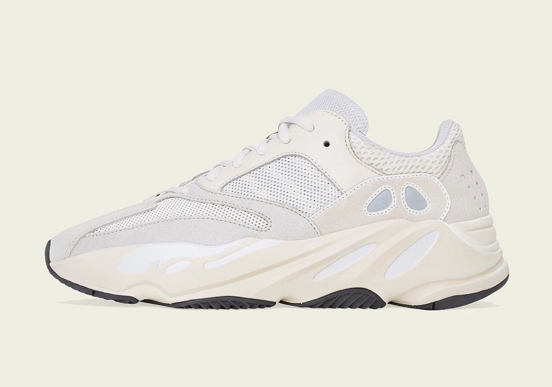 WTT WTS YEEZY 700 ANALOG WHITE Men s Fashion Footwear Sneakers
