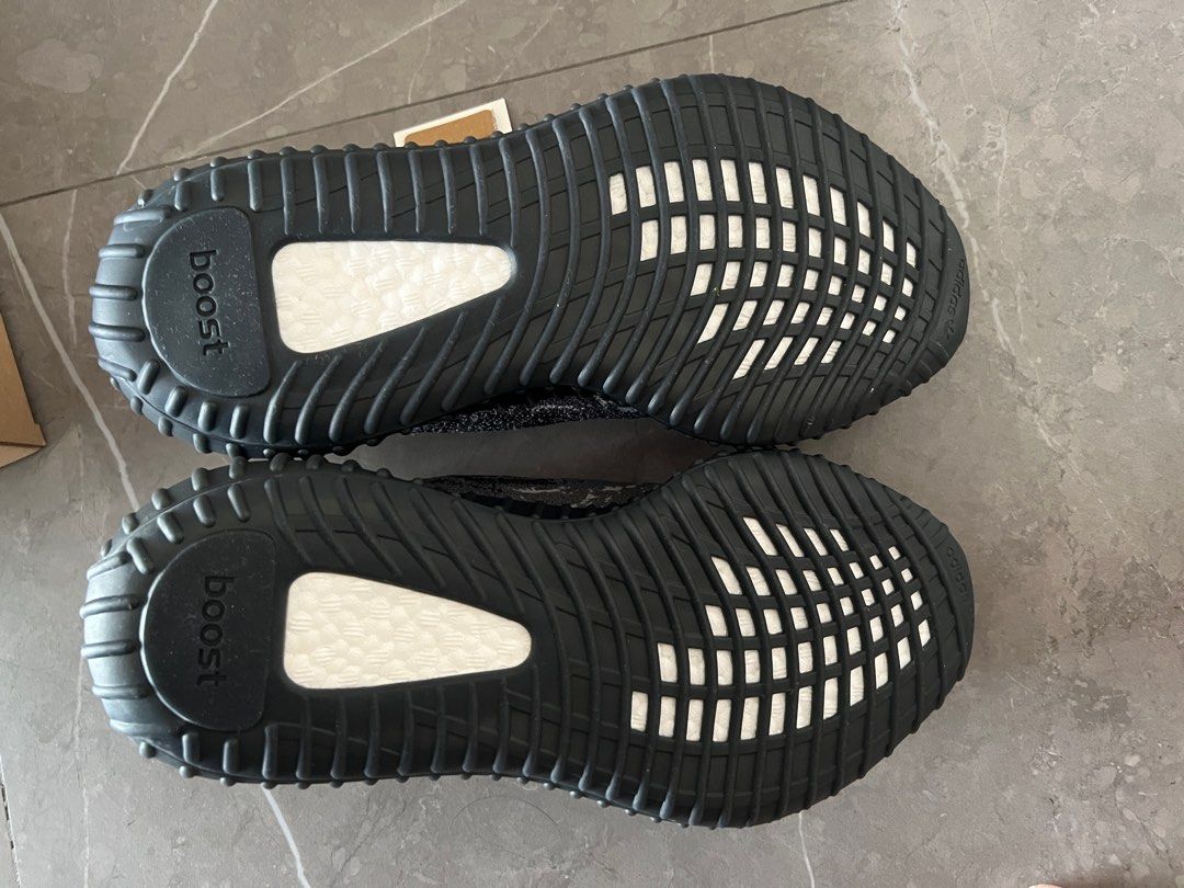 US9.5 Yeezy Boost 350 V2 MX Dark Salt Men s Fashion Footwear