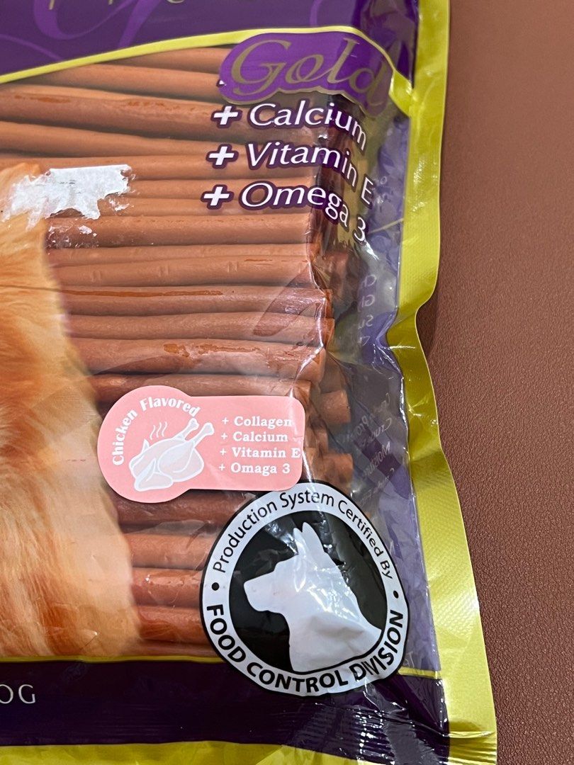 Yummies chicken sausage dog hot sale treats
